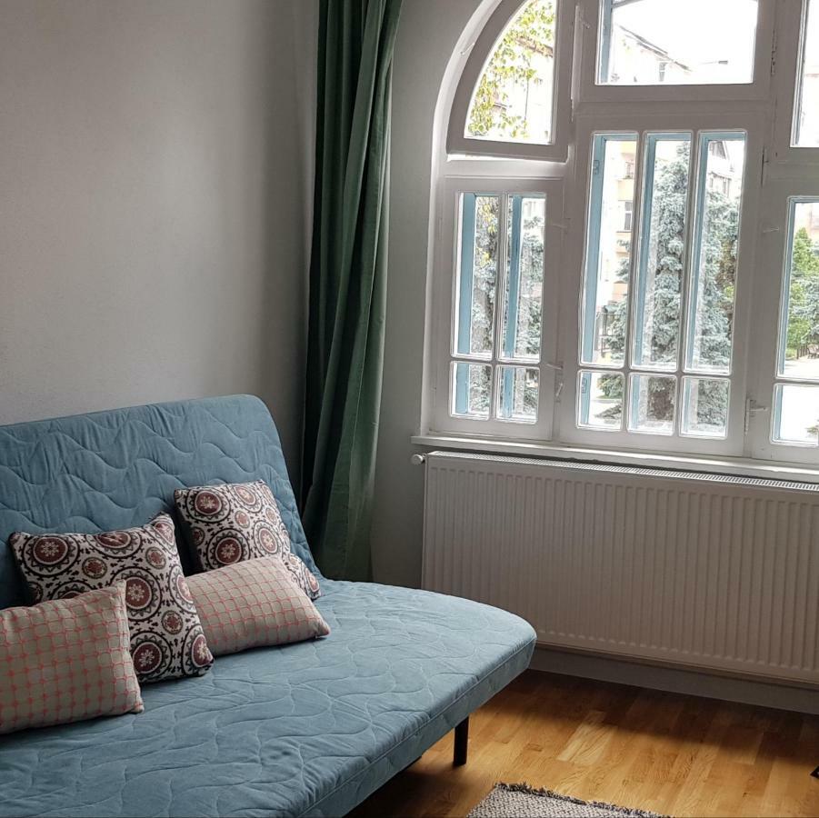 Old Town Apartament Appartement Targoviste Buitenkant foto